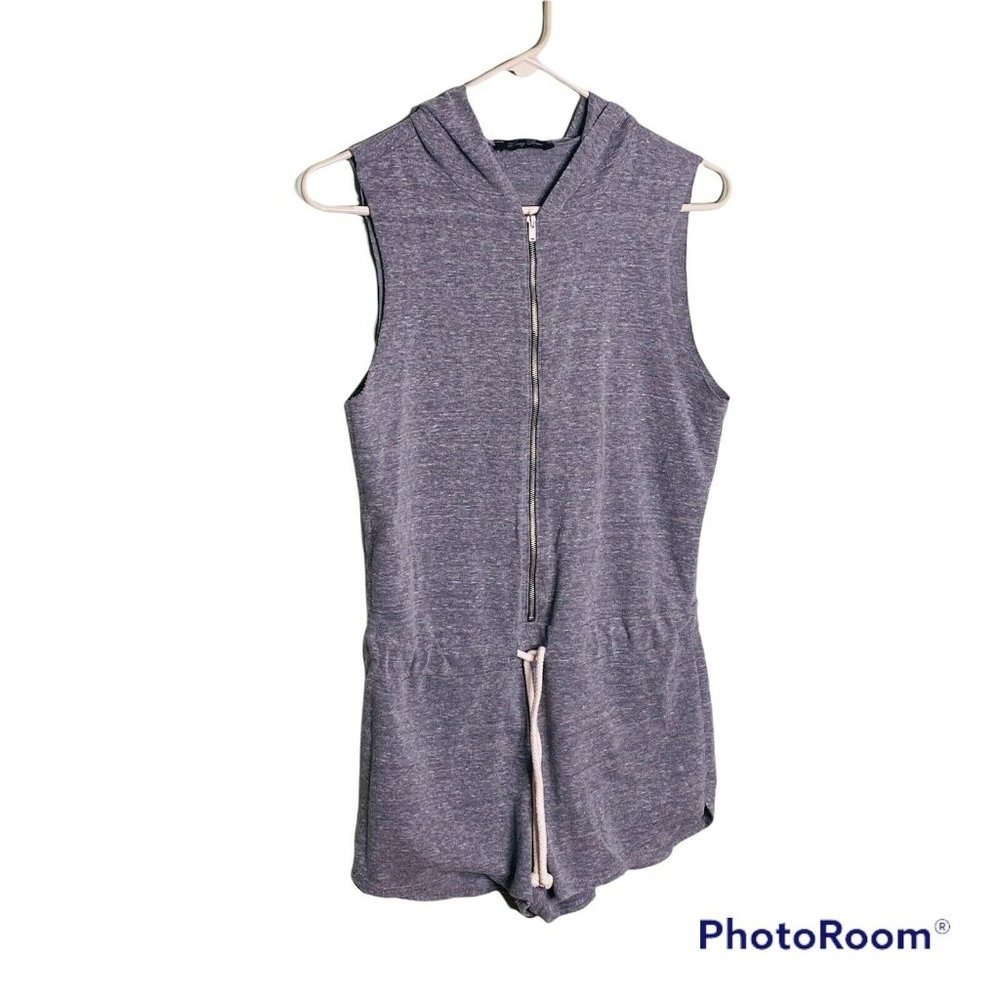 HONEY PUNCH Size Small Grey Hooded Full Zip Romper Sleeveless